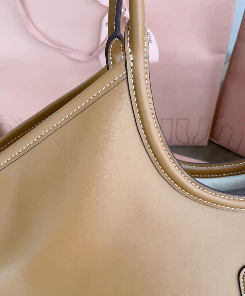 Miumiu IVY Leather Bag 5BG276